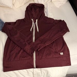 EUC Vuori Halo Performance Hoodie - Burgundy